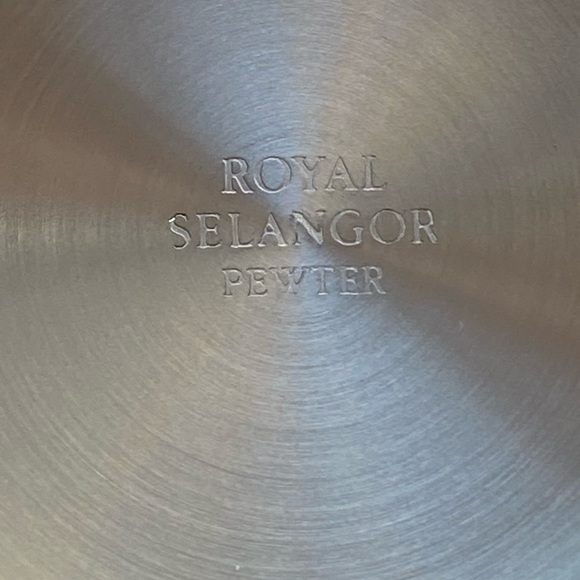 Royal Selangor Pewter Vase - Picture 3 of 6